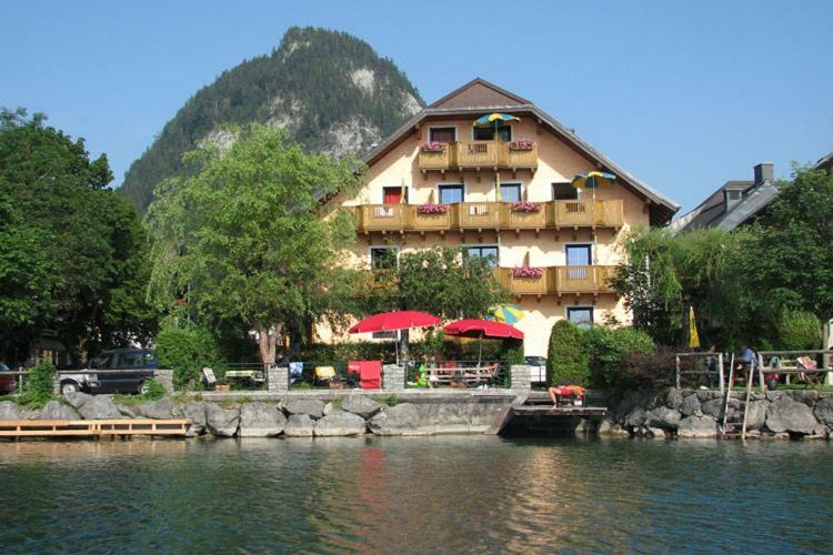 Haus Am See Hotell Fuschl am See Exteriör bild